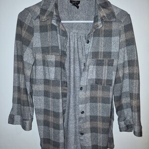 Rue21 Gray Taupe Plaid Shirt